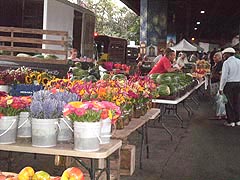 [photo, Baltimore Farmers' Market, Holliday St. and Saratoga St., Baltimore, Maryland]