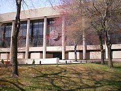 [photo, Robert C. Murphy Courts of Appeal Building, 361 Rowe Blvd., Annapolis, Maryland]